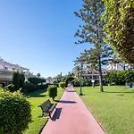 Newly Renovated Studio In Golden Mile W/ Pool
