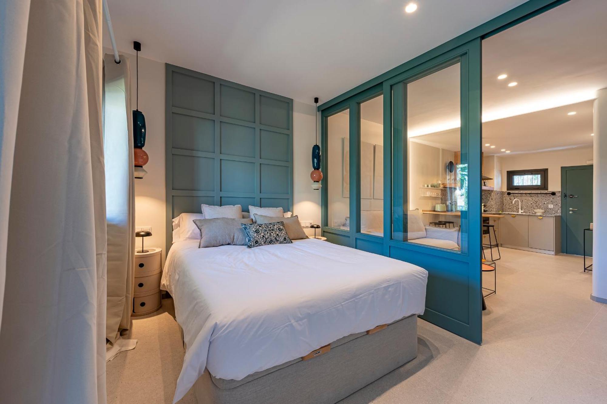Apartment Newly Renovated In Golden Mile W/ Pool