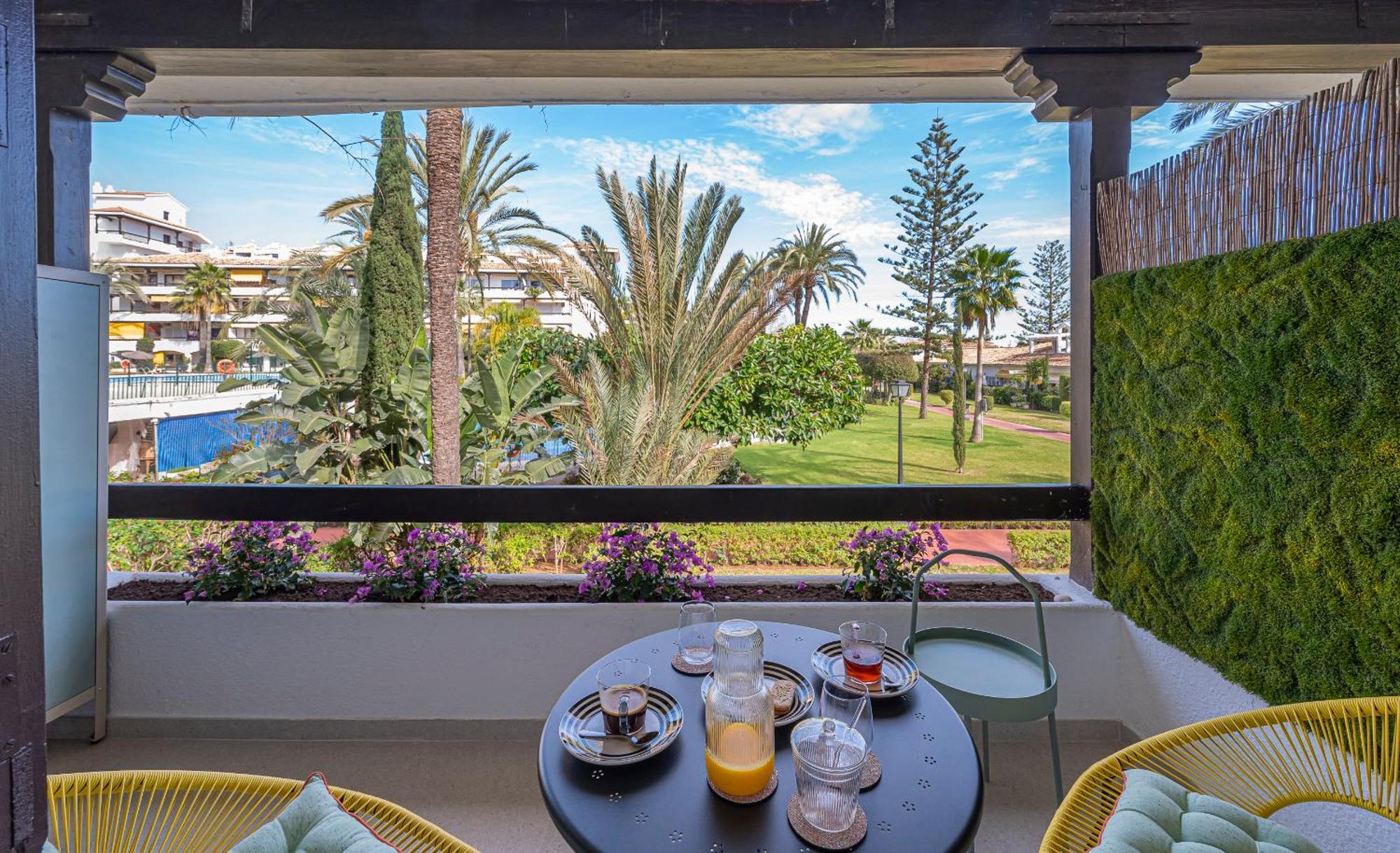 Newly Renovated In Golden Mile W/ Pool Marbella